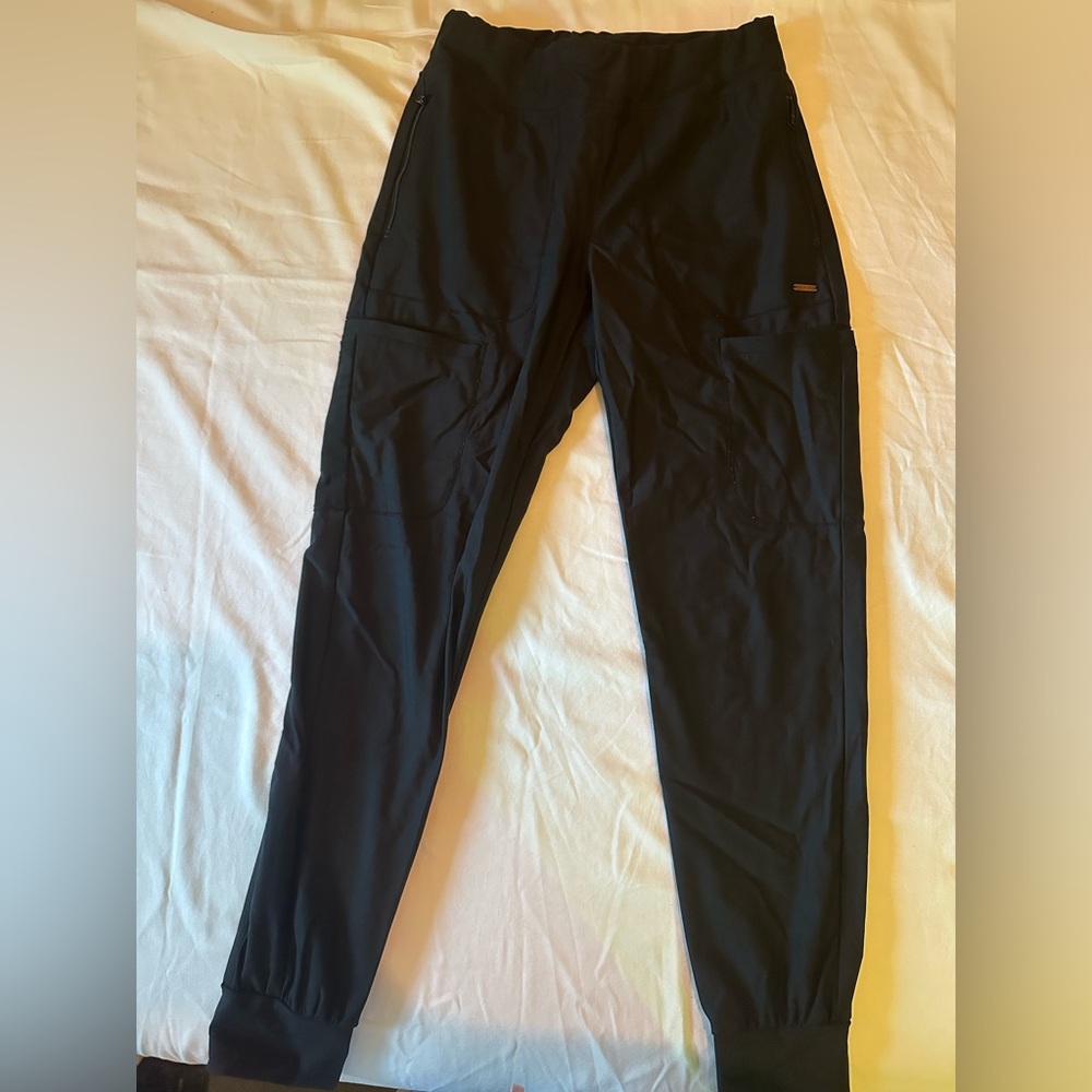 Women’s Cherokee Form Mid-Rise Jogger Scrub Pants Black Sz XS
